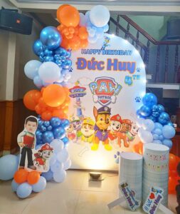 trang-tri-sinh-nhat-be-trai-chu-de-paw-patrol